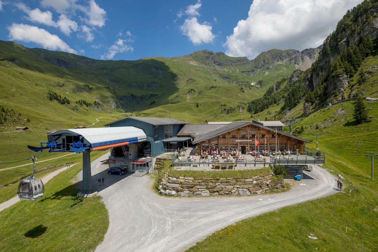 Hotel Reuti Hasliberg Exterior photo